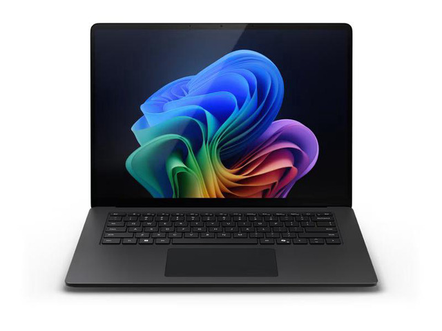 Microsoft Surface Laptop 7 13.8' Touchscreen Copilot+ PC Notebook - Intel Core Ultra 7 - 16 GB - 256 GB SSD - Windows 11 - Intel Arc Graphics -...