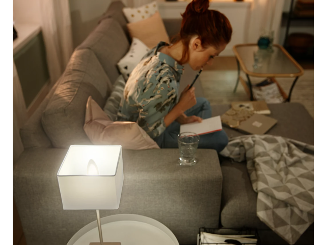 Philips Hue 548289 Candle - E12 smart bulb - (2-pack)