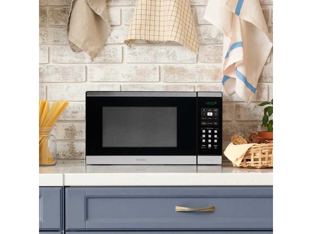 Danby 1.1 cu. ft. Countertop Microwave in Black and Stainless Steel, DBMW1126BBS