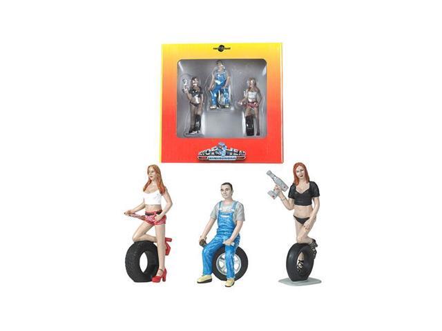 Andie, Derek and Michele Tire Brigade 3 piece Figurine Set 1/24 by Motorhead Miniatures