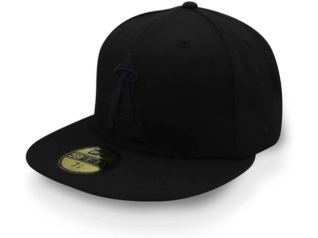 New Era Anaheim Angels MLB Basic 59FIFTY Black on Black Fitted Hat Size 7 1/4