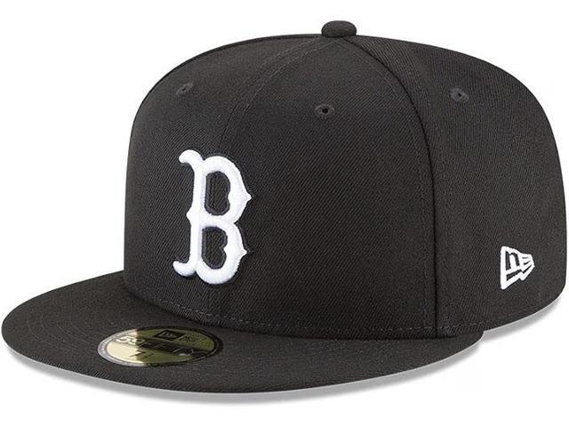 New Era Boston Red Sox MLB Basic 59FIFTY Black and White Fitted Hat Size 7