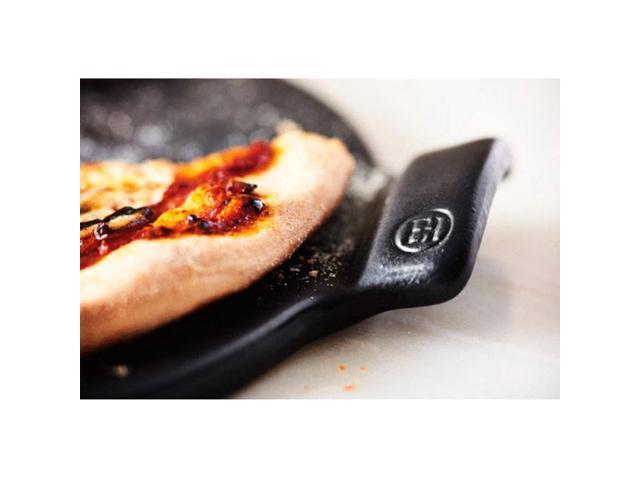emile henry made in france 14.5inch flame top pizza stone, charcoal