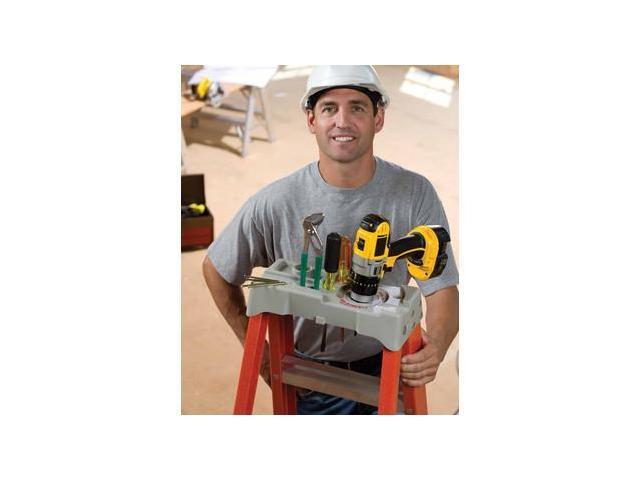 Louisville Fiberglass Heavy Duty Step Ladder 50' 3-Step Orange FS1504