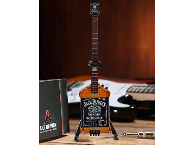 AXE HEAVEN MA-030 Licensed Michael Anthony JD Bass Miniature