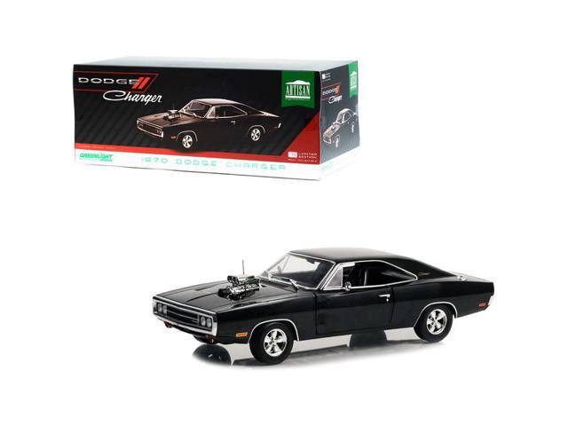 1970 Dodge Charger with Blown Engine Black 'Artisan Collection' Series 1/18 Diecast Model Car by Greenlight