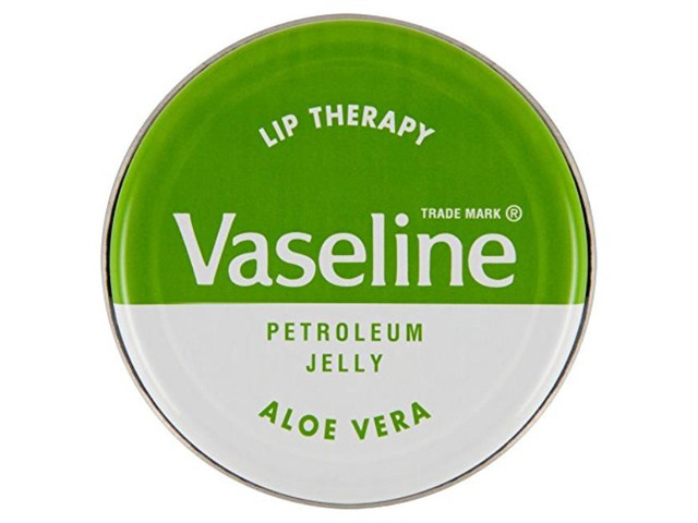 12 x vaseline lip therapy aloe vera 20g