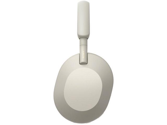 Sony - WH-1000XM5 Wireless Noise Cancelling Over-the-Ear Headphones - Silver - image 5