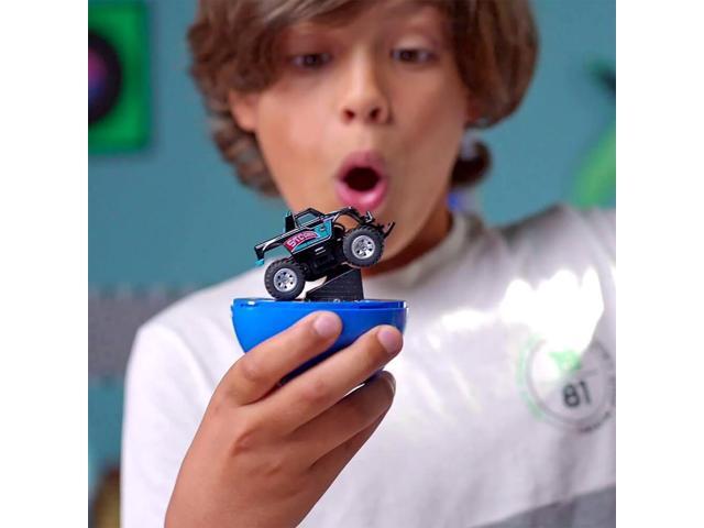 HST US BALLERZ1PC Mystery Ballerz - Surprise RC Car Ball