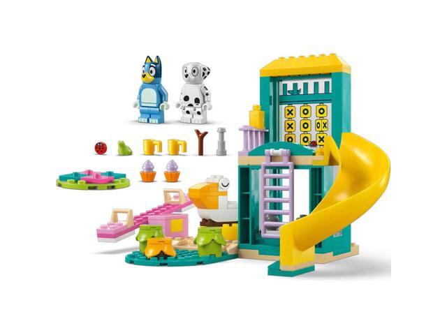 LEGO - Bluey Playground Fun with Bluey and Chloe 11201 - image 7