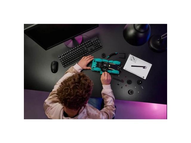 LEGO - Technic Aston Martin Valkyrie Toy Car 42208 - image 5