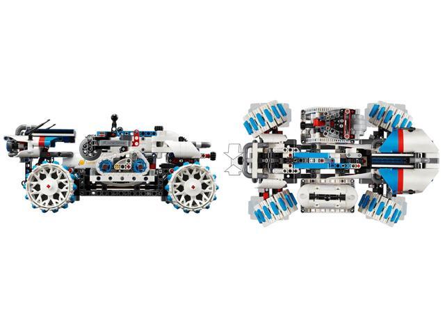 LEGO - Technic Lunar Outpost Moon Rover Space Vehicle 42211 - image 8