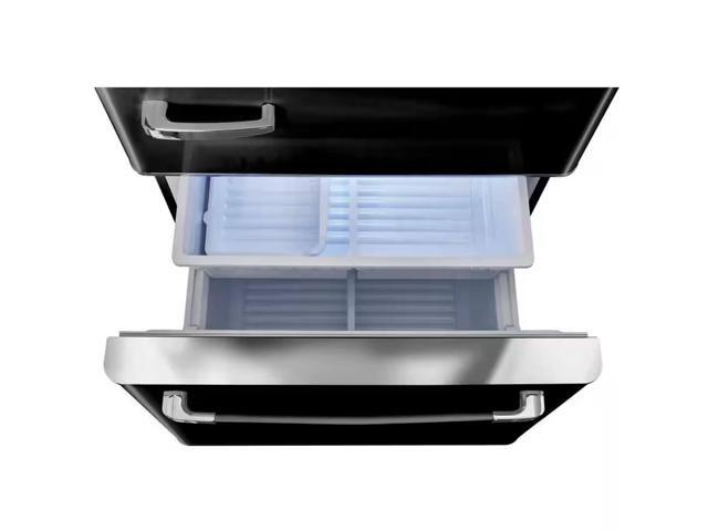 Unique Appliances - Classic Retro 30 in 17.7 cu. ft. Frost Free Retro Bottom Freezer Refrigerator - Midnight Black - image 5