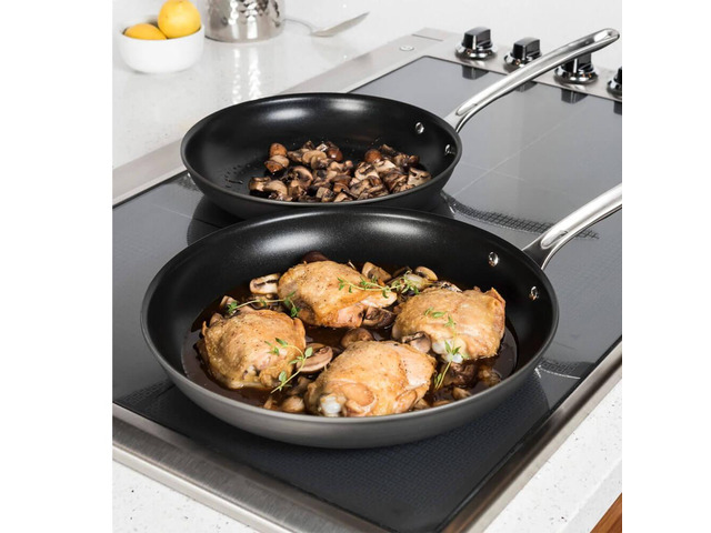 Viking 2-Piece Hard Anodized Nonstick Fry Pan Set - 10' & 12' Fry Pans - Induction Compatible - Black