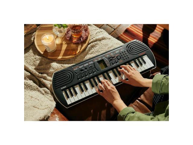 Casio SA81 tone 44-key Portable Keyboard - Black