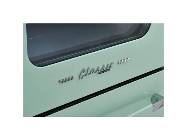 Unique Appliances - Classic Retro 3.9 Cu. Ft. Freestanding Induction Range with Air Fry - Ocean Mist Turquoise - image 4