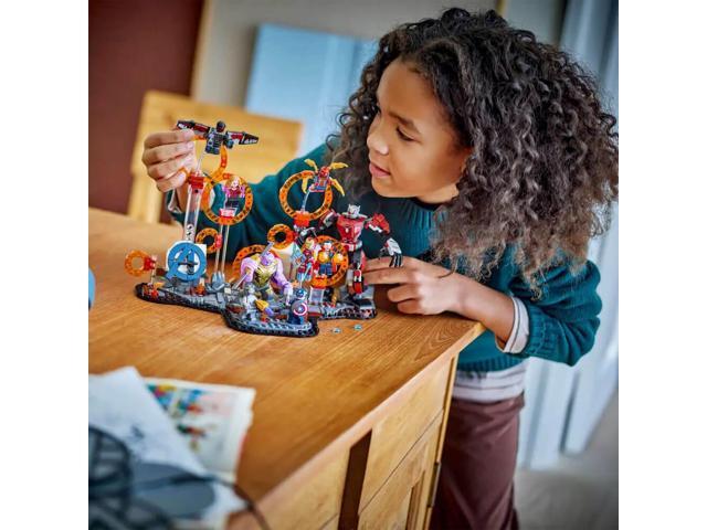 LEGO - Marvel Avengers: Endgame Final Battle Building Set 76323 - image 3