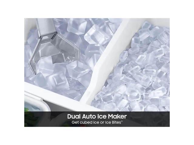 Samsung - BESPOKE 29 cu. ft 4-Door French Door Smart Refrigerator with Beverage Center - Morning Blue Glass - image 5