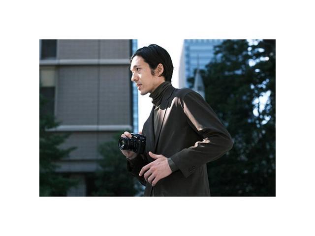 Fujifilm - X-T5 Mirrorless Camera (Body Only) - Silver - image 2