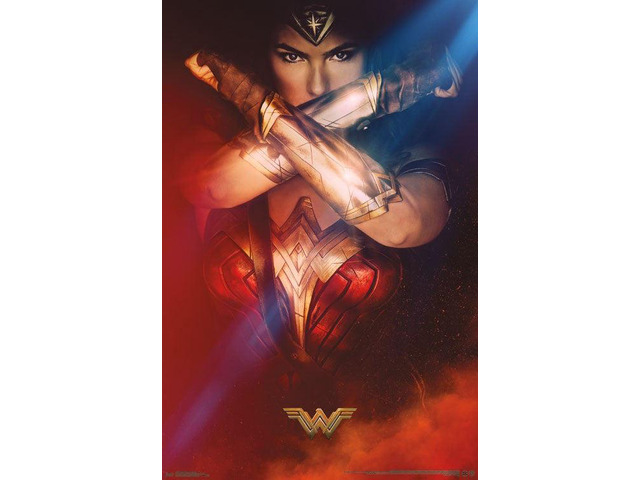 Wonder Woman - Bracelets Poster Print (22 x 34)
