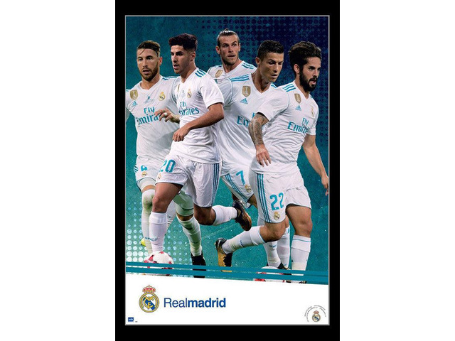 Real Madrid - Group Poster Print (22 x 34)