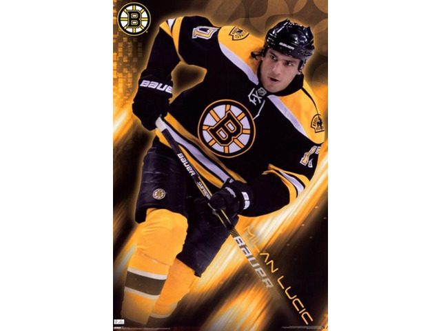 Boston Bruins - Milan Lucic 2010 Poster Print (24 x 36)
