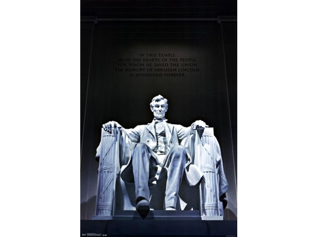 The Lincoln Memorial Poster Print (24 x 36)