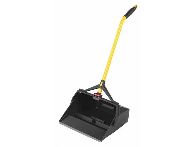 Rubbermaid Commercial Debris Pan Wet/Dry 32 oz Cap 16-7/8'x12'x29' Black 2018806