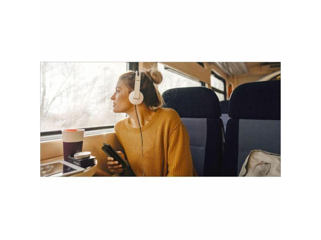 Belkin BoostCharge 3-Port Compact 20K Power Bank with 20W PD - image 6