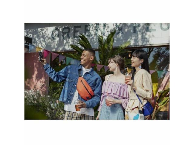 Canon - PowerShot V10 4K Video 20.9-Megapixel Digital Camera for Vloggers and Content Creators - Silver - image 9