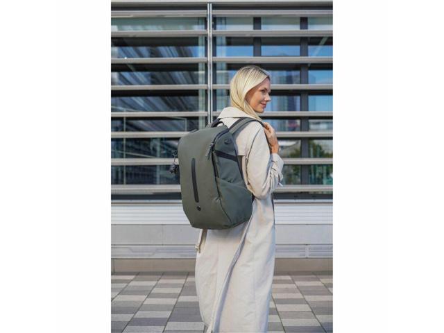 Swissdigital LAMONE M Backpack for Laptops up to 16 inches - Dark Green - image 4