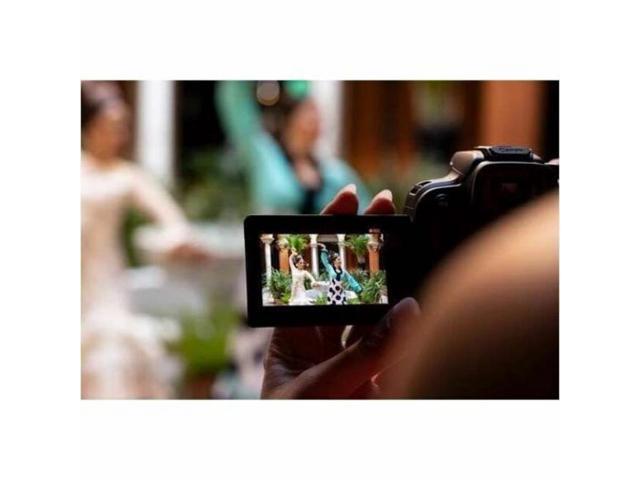 Canon - EOS R10 Mirrorless Camera with RF-S18-45 f/4.5-6.3 IS STM Lens - Black - image 12