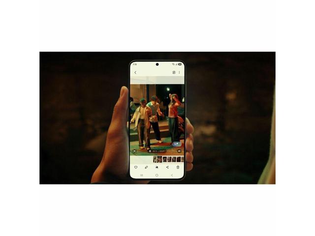 Samsung - Galaxy S25 FE 256GB (Unlocked) - Jet Black - image 8