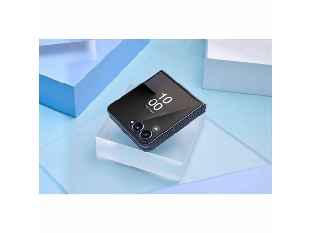 Samsung - Galaxy Z Flip7 256GB (Unlocked) - Jet Black - image 3