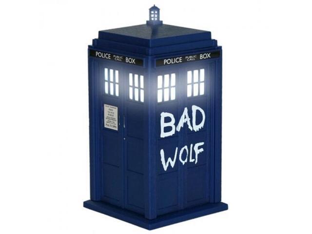 Fametek MTWOLF - Doctor Who - Bad Wolf Tardis Bluetooth Speaker with LED & Sound Effects