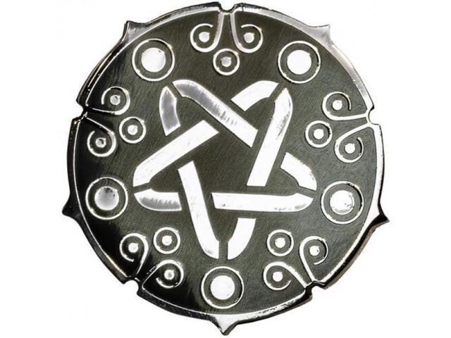 Dark Horse - The Witcher 3: Wild Hunt - Yennefer Medallion Pin