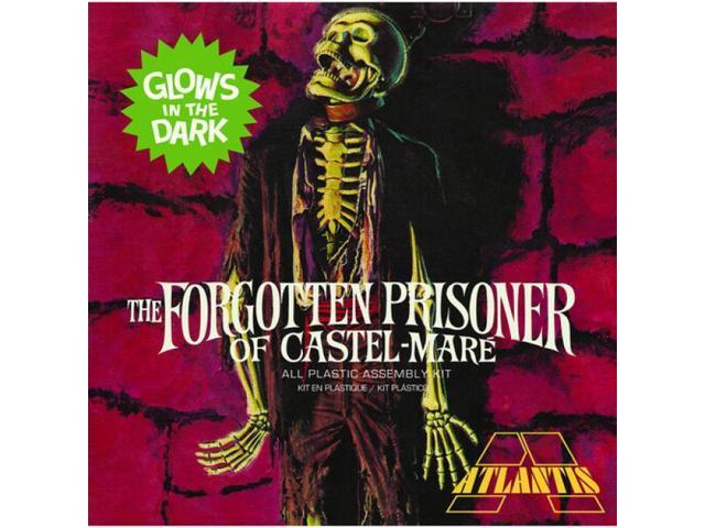 Aurora - 1:8 Scale Model Kit - The Forgotten Prisoner of Castel Mare Glow Edition