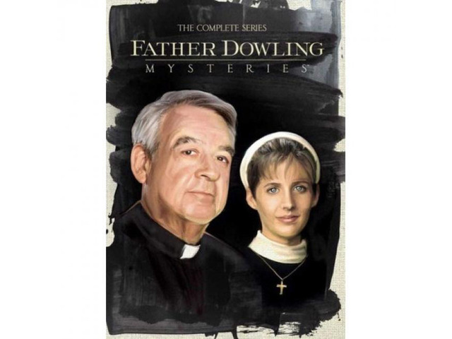 Father Dowling Mysteries: The Complete Series