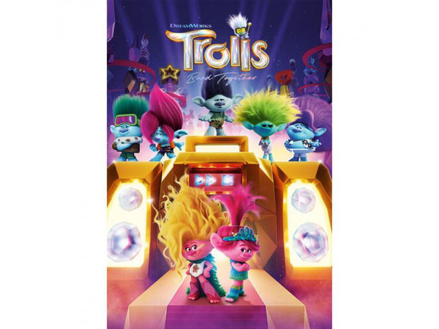 Trolls Band Together
