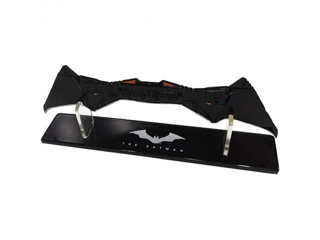 Factory Ent The Batman Batarang Scaled Prop Replica - 408894