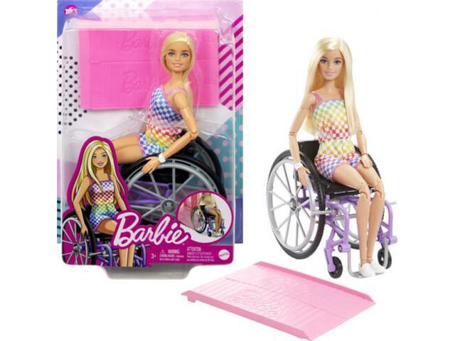 Mattel - Barbie Fashionista Doll with Wheelchair & Ramp, Blond Hair, Rainbow Dress