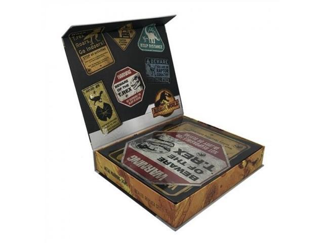 JURASSIC WORLD - METAL WARNING SIGN SCALED REPLICA