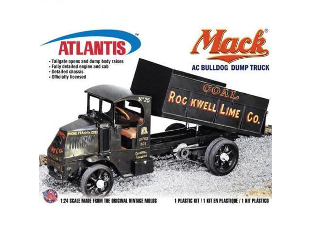 1926 Mack Bulldog Dump Truck 1:24 Scale Model Kit