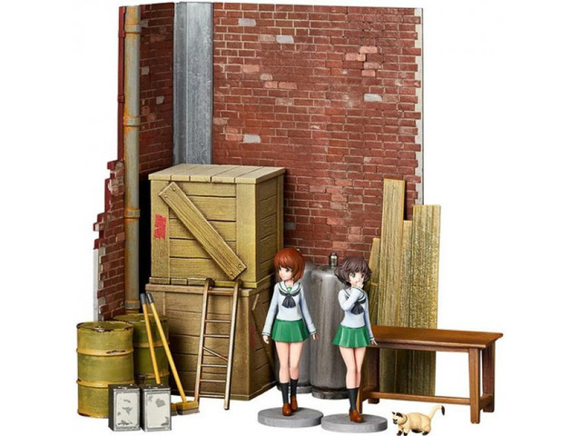 Girls und Panzer - ARTPLA - Last Chapter Garage Plastic Model Kit Set A