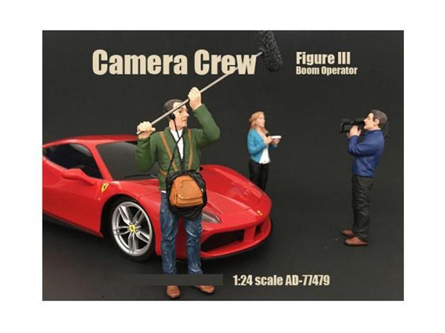 Camera Crew Figure III 'Boom Operator' For 1:24 Scale Models by American Diorama