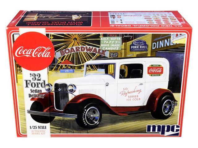 Skill 3 Model Kit 1932 Ford Sedan Delivery /Coca-Cola/ 1/25 Scale Model by MPC'''