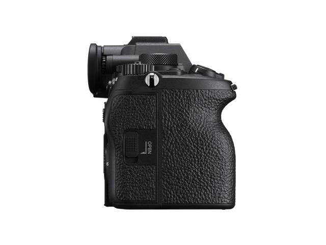 Sony - Alpha 7R V Full-frame Mirrorless Camera with Interchangeable Lens (Body Only) - Black - image 11