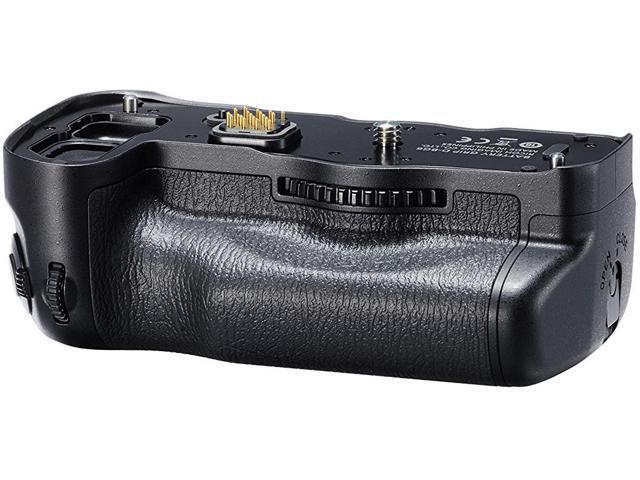 Pentax K-1 Mark II DSLR Camera with D-BG6 Battery Grip, Camera Gadget Bag Bundle