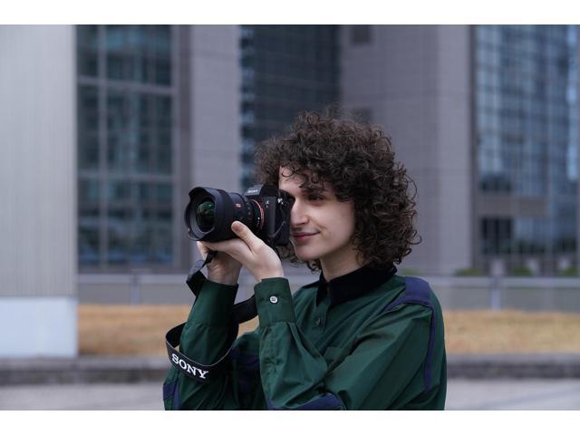 FE 14mm F1.8 GM Full-frame Large-aperture Wide Angle Prime G Master Lens for Sony Alpha E-mount Cameras - Black - image 11