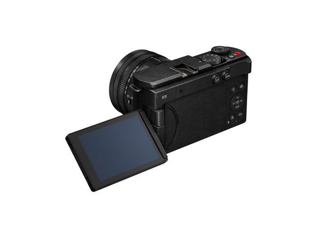 Panasonic Lumix S9N Full Frame Black Camera with Lumix S9 1840 Lens Kit